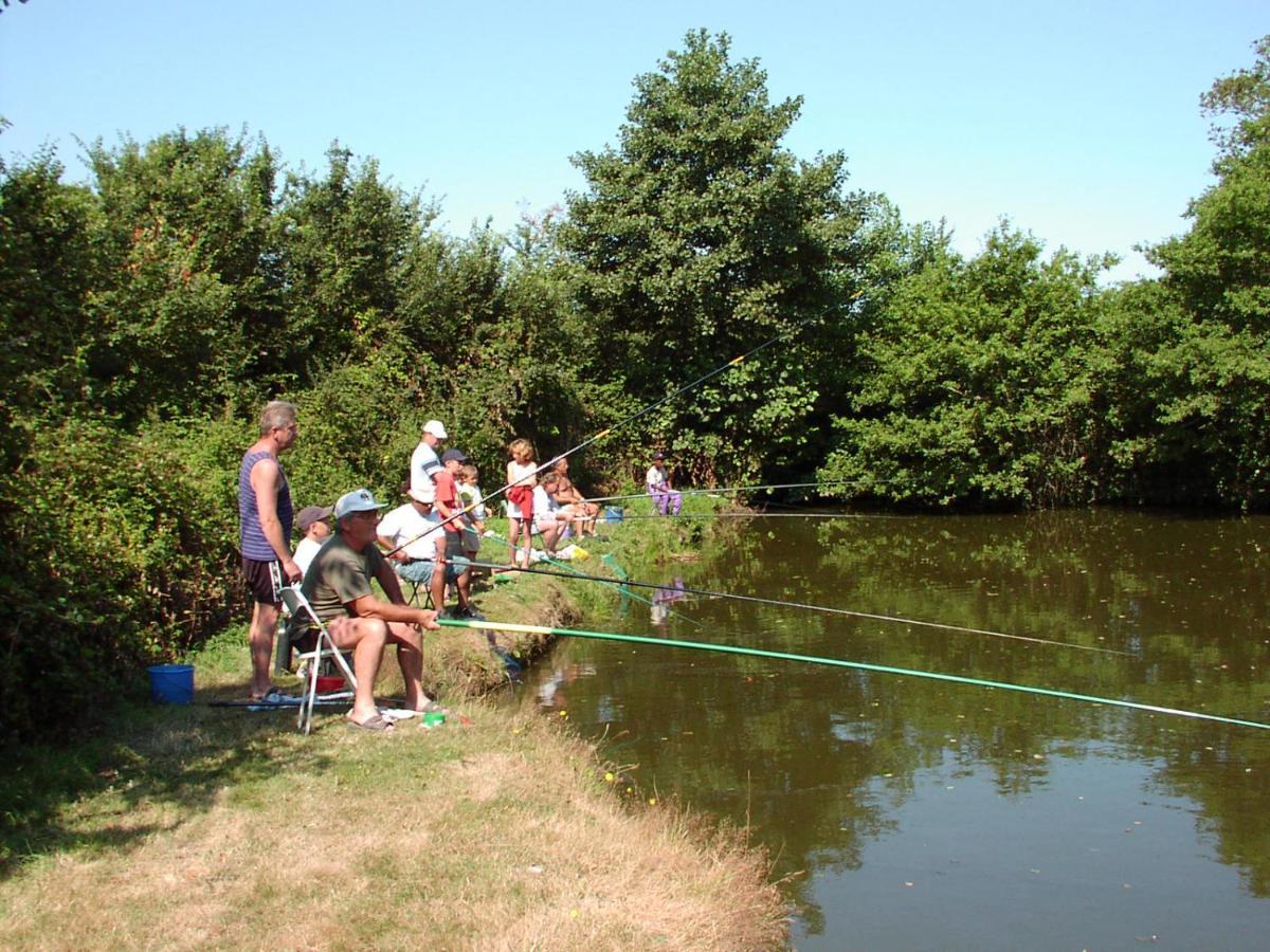 Camping Insolite Le Haut Village Saint-Michel-Chef-Chef Ngoại thất bức ảnh