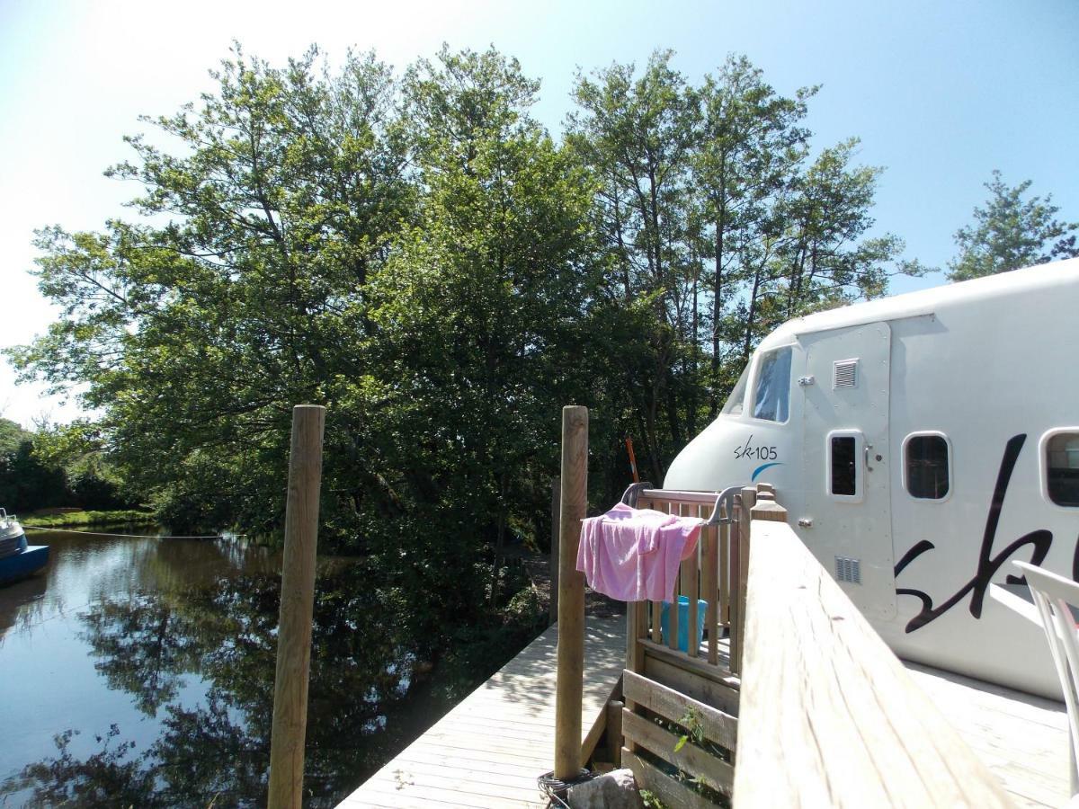 Camping Insolite Le Haut Village Saint-Michel-Chef-Chef Ngoại thất bức ảnh