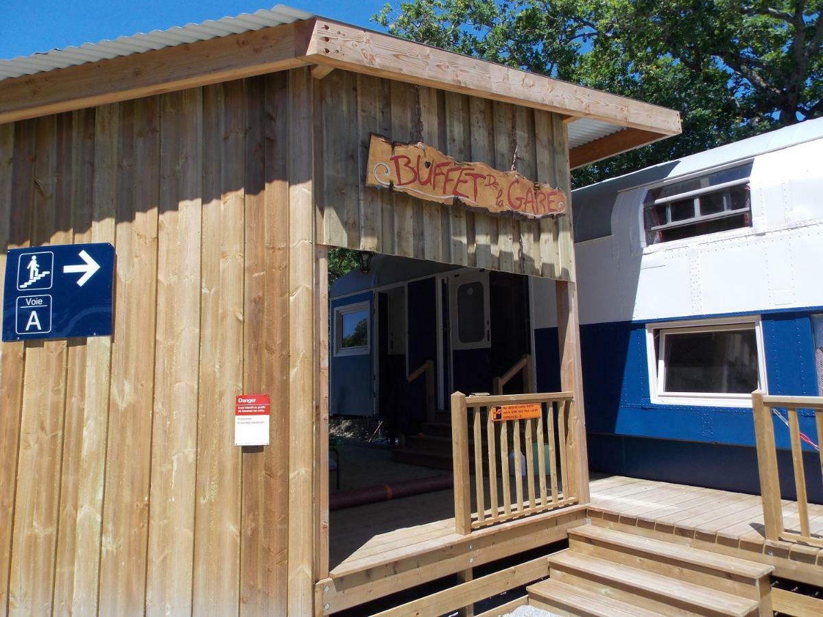 Camping Insolite Le Haut Village Saint-Michel-Chef-Chef Ngoại thất bức ảnh